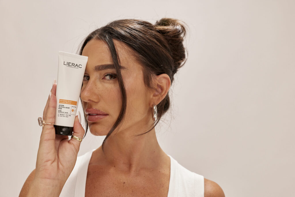 ליראק-פריז-פרוטוקול-רדיאנס-מסיכה-מתקלפת-169-שח-צילום-שי-פרנקו-2-